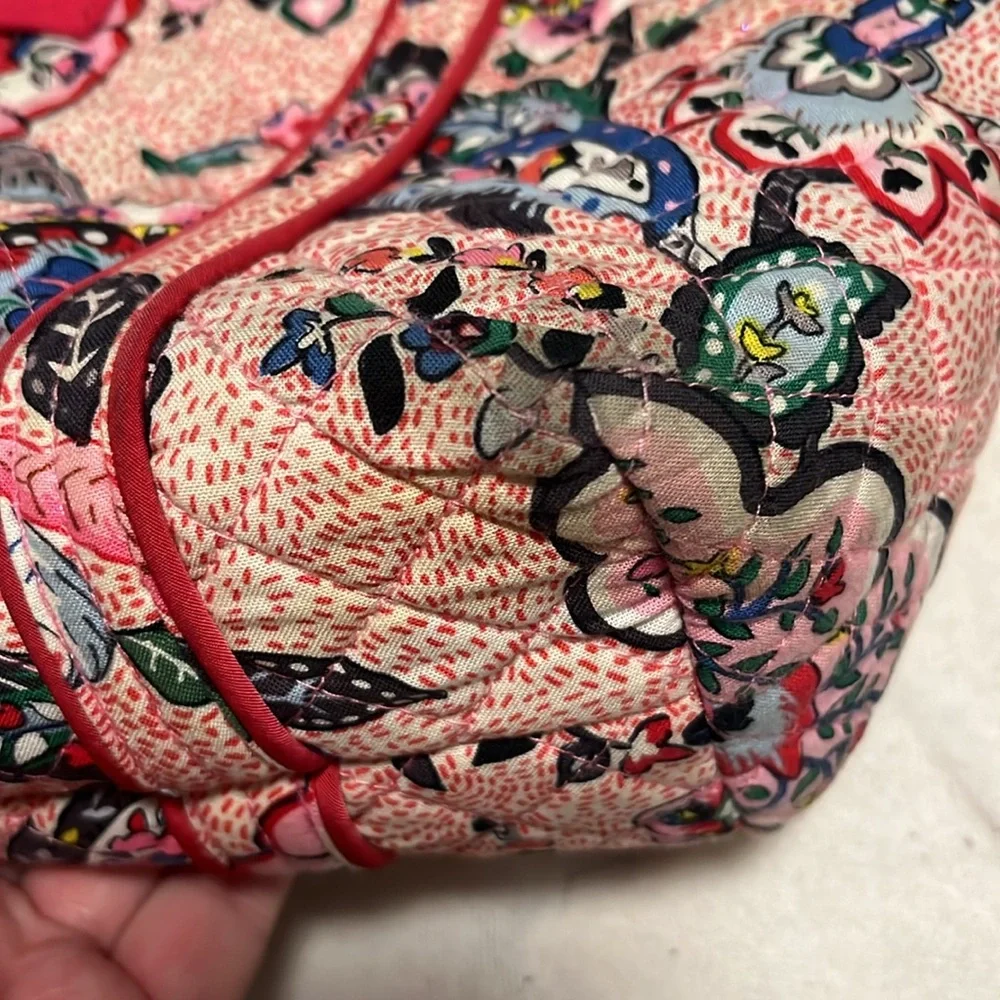 VERA BRADLEY Tote Purse - Picture 6 of 16